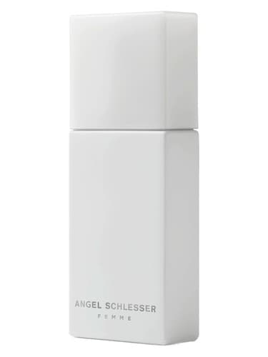 Angel Schlesser Femme