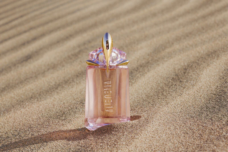 Mugler Alien Flora Futura 4