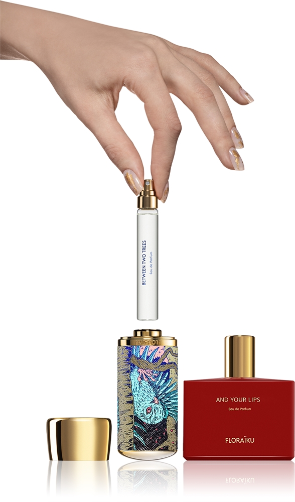 Floraiku Between Two Trees 2