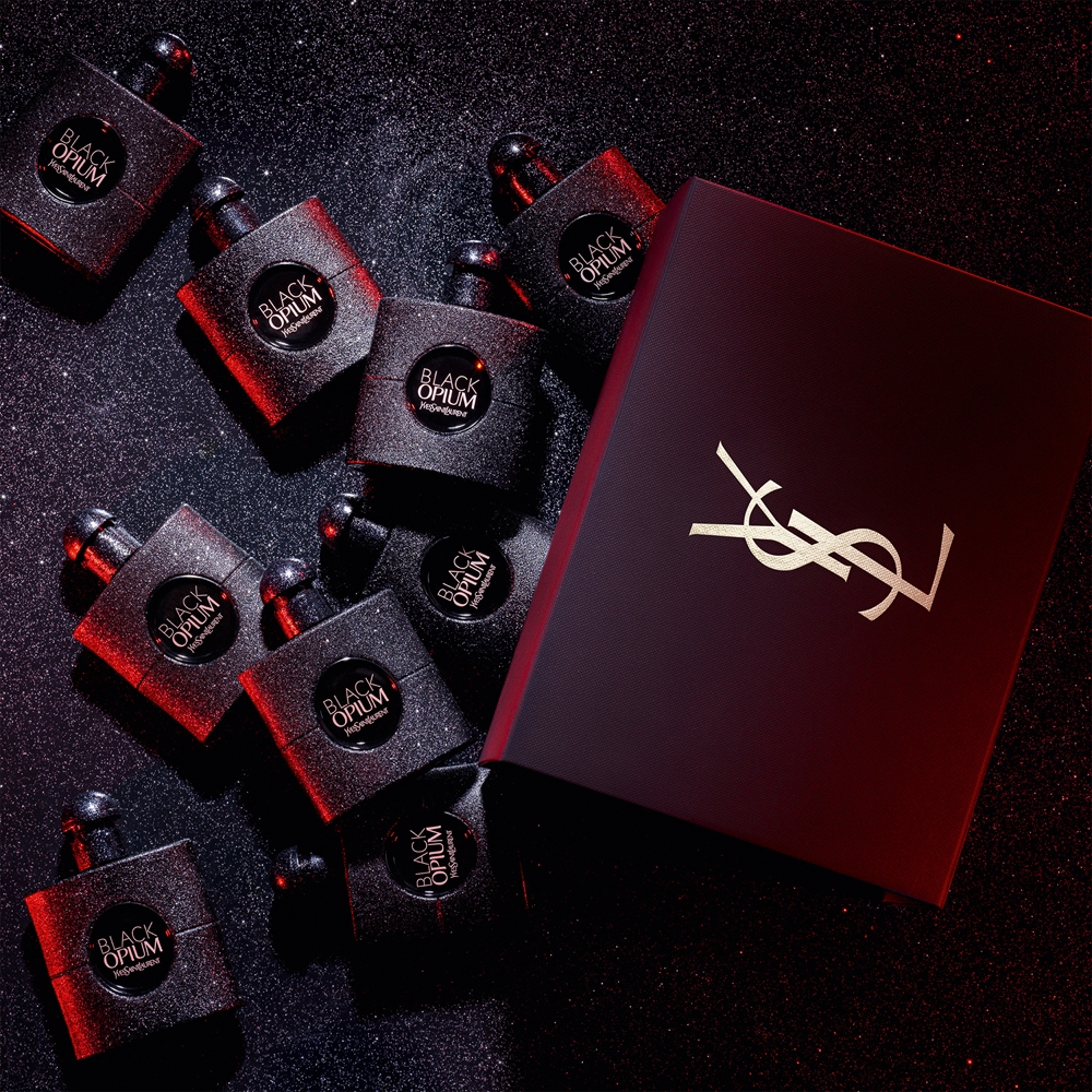 Yves Saint Laurent Black Opium Extreme 5