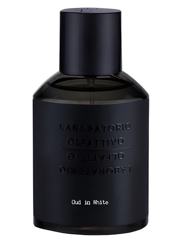 Oud in White